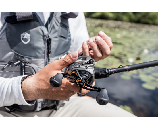 Lews Accel RX Baitcast Reel