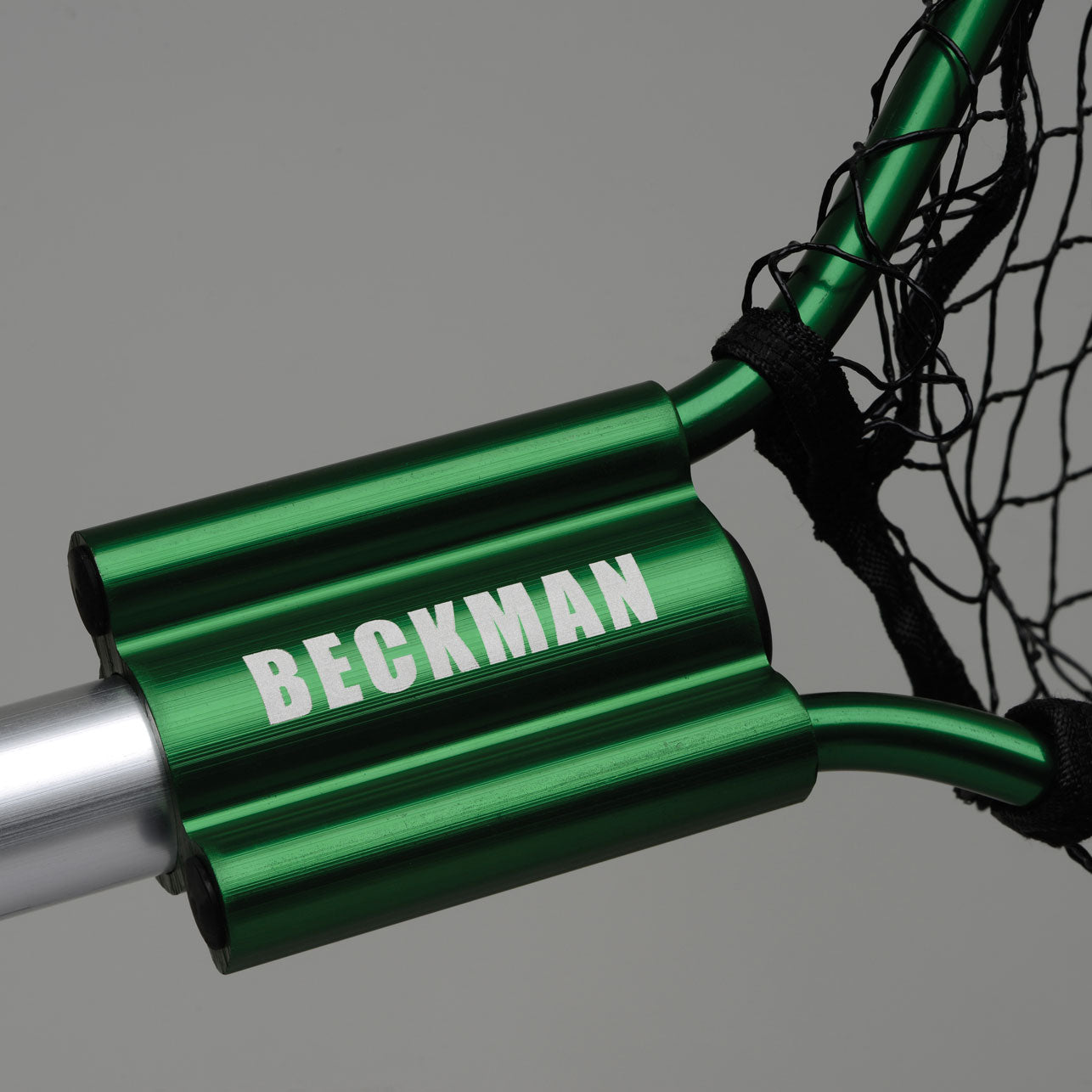 Beckman 22" X 27" Coated Net with 6’ Handle Green/Silver Frame