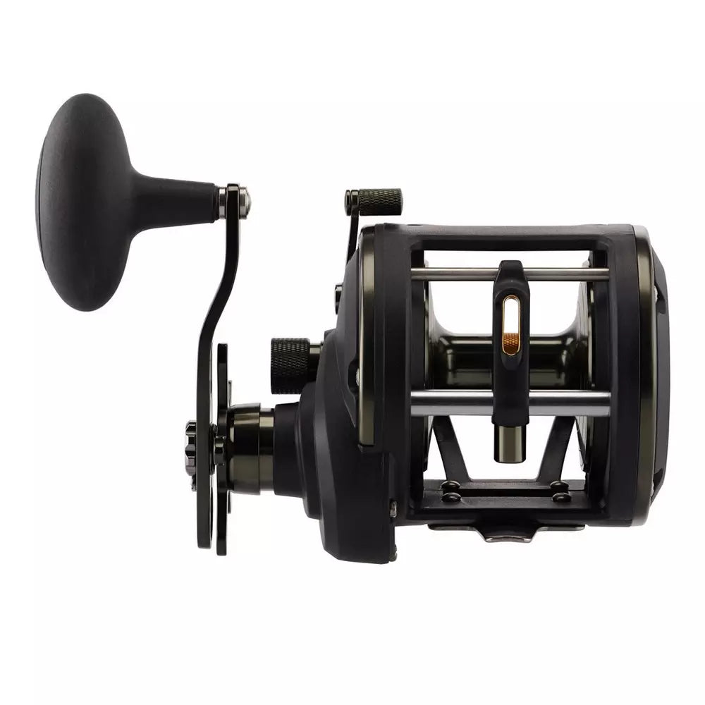 PENN Squall® II Level Wind Reel